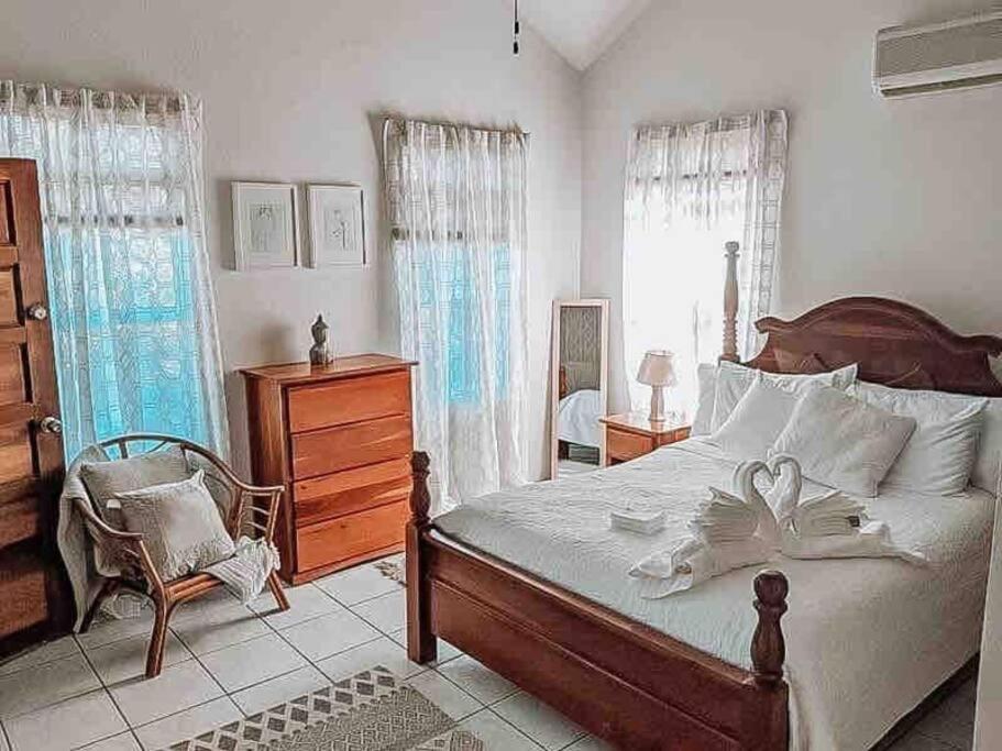 Vacation Home Blue Lotus Caye Caulker Exteriér fotografie